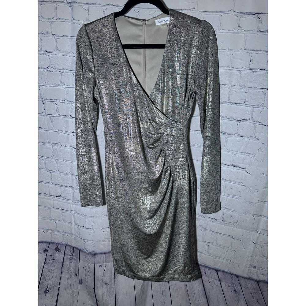 CALVIN KLEIN LADIES GOLD LEAF PRINT LONG SLEEVE FAUX WRAP FRONT DRESS (6P)‎ EUC
